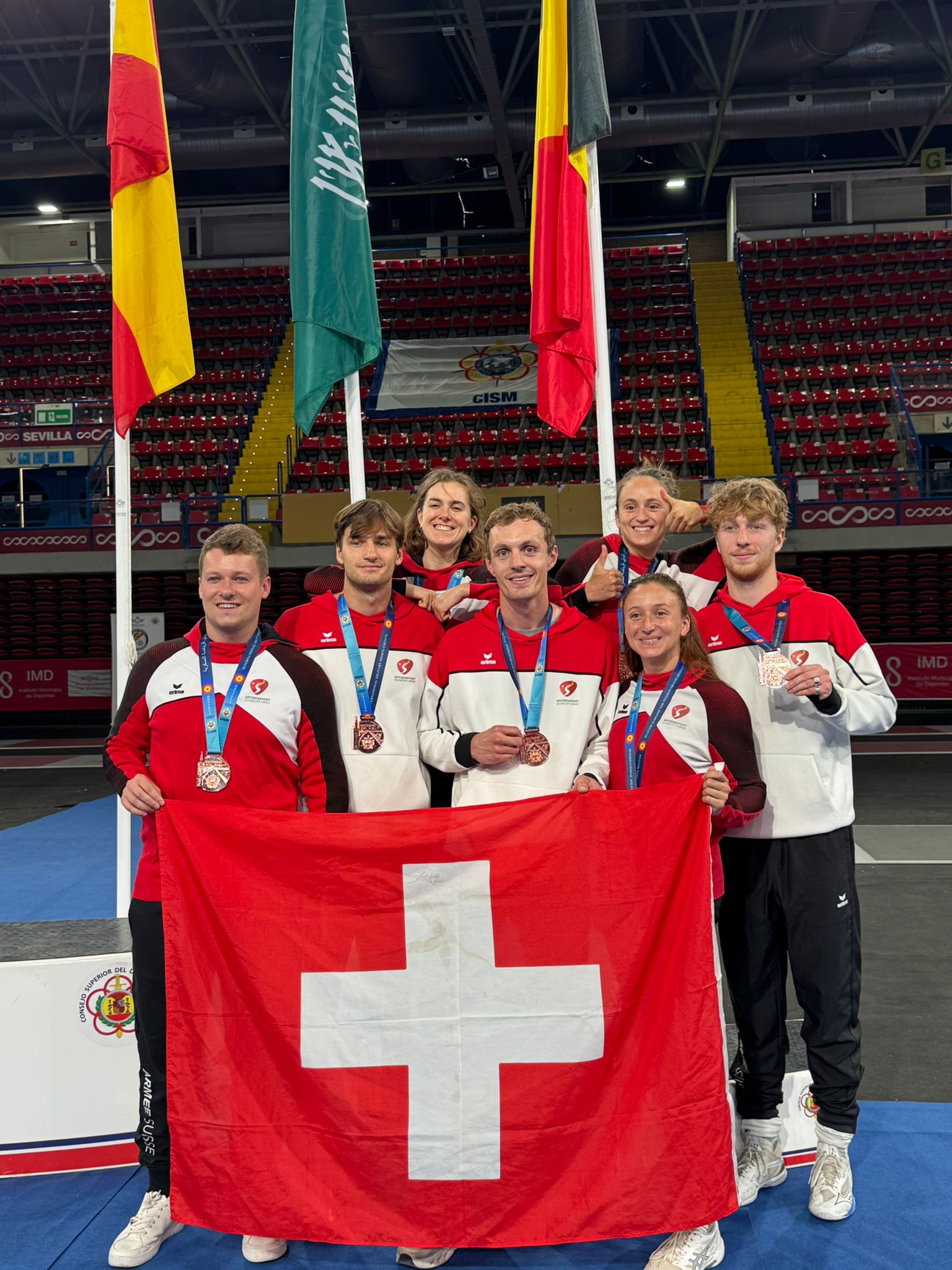 Suisse 3 e à Séville